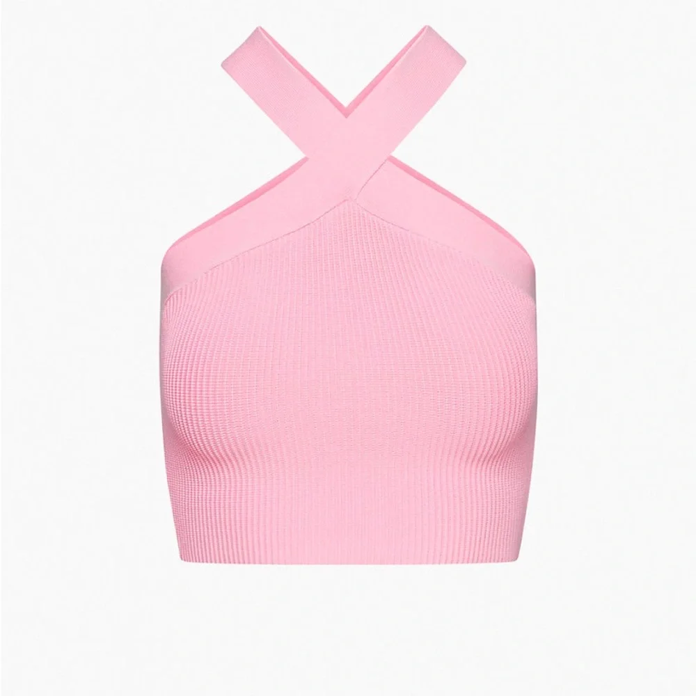 Babaton
Sculpt Knit Criss Cross Cropped Tank Daisy Pink Size Medium - Picture 2 of 3